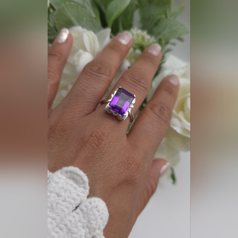 🥰 MONIQUE RING - Picture 9 of 12
